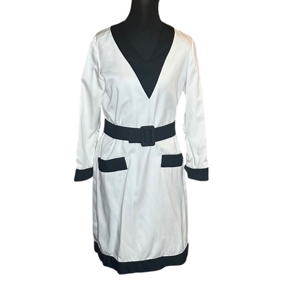 Vintage Mod 60s Black White Colorblock Belted Shift Dress Long Sleeve Small